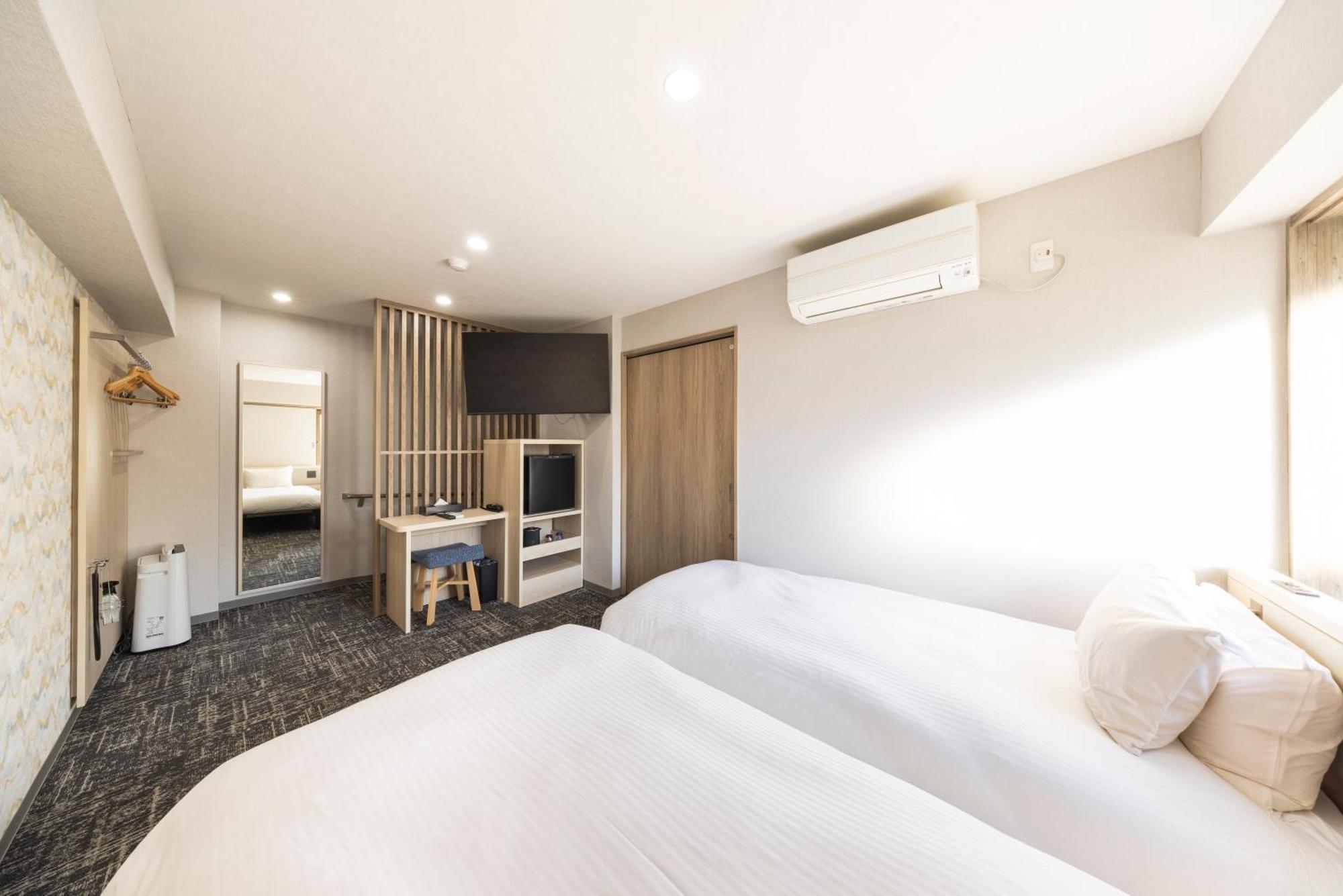 Hotel Cerezo Tokyo Exterior photo